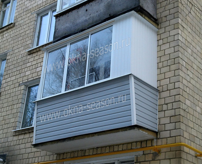 остекление балконов с выносом в хрущевке